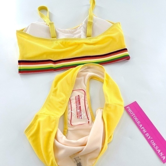 Bobbie Brooks Yellow Beach Pool Removeable Pads Adjustable Straps Bikini Set L - Picture 7 of 12